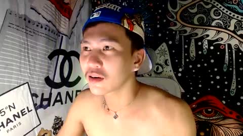 Snapshot of ralfhuge24 chatting on June 2026 07:56:01 AM ralfhuge24 online show from June 2026 07:56:01 AM