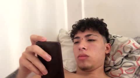 Snapshot of ramiroo2312 chatting on February 2025 11:38:02 AM ramiroo2312 online show from February 2025 11:38:02 AM