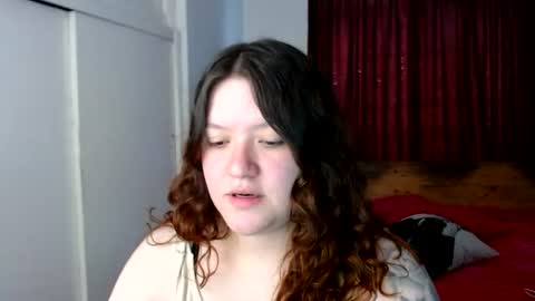 Snapshot of ramona15 chatting on July 2026 10:44:02 PM Ramona online show from July 2026 10:44:02 PM
