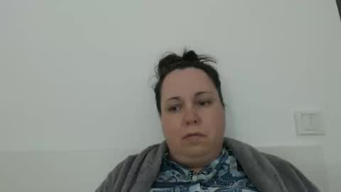 Snapshot of ramosjan chatting on December 2025 05:18:02 PM Rachel Gabrini online show from December 2025 05:18:02 PM