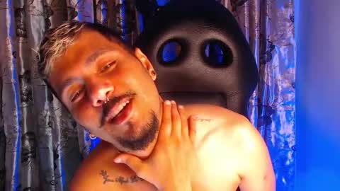Snapshot of ramses_the_kinng chatting on October 2025 03:45:02 AM ramses thekinng online show from October 2025 03:45:02 AM