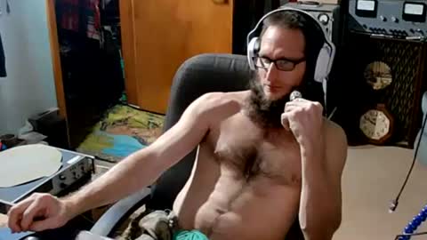 Randall online show from October 2025 09:28:01 AM