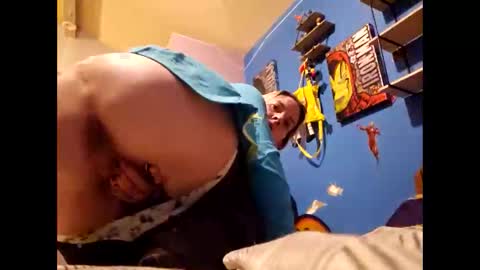 Snapshot of randcandy77 chatting on January 2025 04:05:01 AM Randcandy77 online show from January 2025 04:05:01 AM