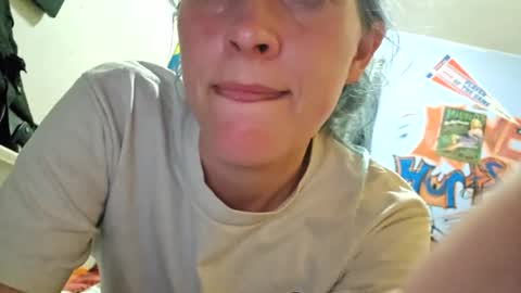 Snapshot of randcandy77 chatting on October 2025 08:32:01 AM Randcandy77 online show from October 2025 08:32:01 AM