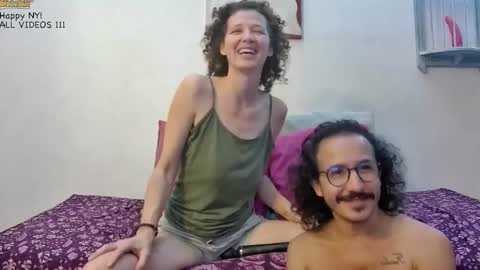 Snapshot of randomshuffle chatting on December 2024 10:56:01 PM MR DJ Randomshuffle friends playing with sexual energy live - OMG we are back online show from December 2024 10:56:01 PM