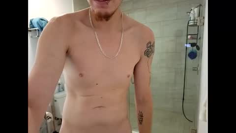 randyrichard_25 online show from November 2025 01:55:01 PM