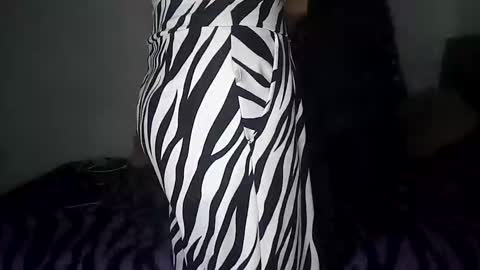 Snapshot of rangel_sex chatting on September 2025 11:59:01 PM Rangel and Lola online show from September 2025 11:59:01 PM