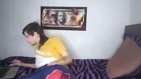 Snapshot of rangel_sex chatting on November 2025 10:20:02 PM Rangel and Lola online show from November 2025 10:20:02 PM