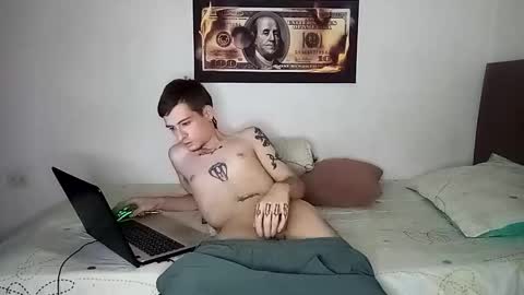 Snapshot of rangel_sex chatting on December 2025 10:15:02 PM Rangel and Lola online show from December 2025 10:15:02 PM