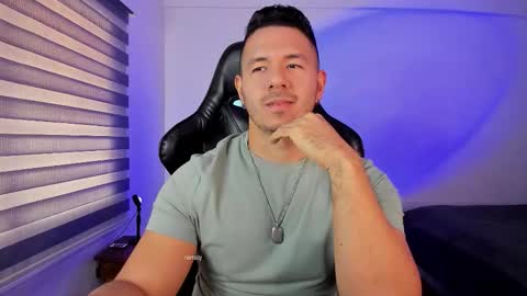 Jonas online show from December 2025 02:48:01 PM