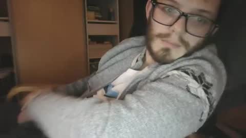 Snapshot of raphaellamane250601 chatting on December 2024 08:08:01 PM raphaellamane250601 online show from December 2024 08:08:01 PM