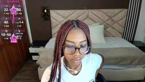 Raquel online show from January 2025 11:42:02 AM