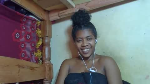 Rasoaa online show from May 2026 12:22:02 PM