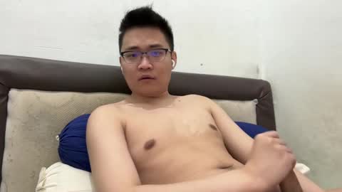 Snapshot of ratedepic17 chatting on January 2025 12:50:01 PM randomnaut online show from January 2025 12:50:01 PM