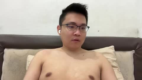 Snapshot of ratedepic17 chatting on January 2025 06:27:01 PM randomnaut online show from January 2025 06:27:01 PM