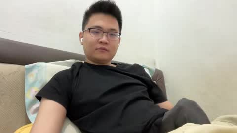 Snapshot of ratedepic17 chatting on February 2025 07:21:01 PM randomnaut online show from February 2025 07:21:01 PM