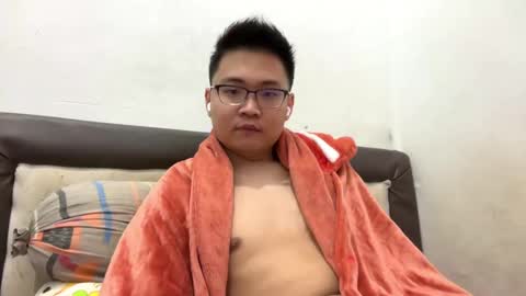 Snapshot of ratedepic17 chatting on March 2025 08:16:02 PM randomnaut online show from March 2025 08:16:02 PM