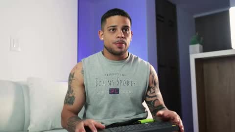 rausch77 online show from September 2025 07:08:01 AM