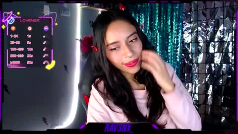   online show from November 2025 08:04:02 AM