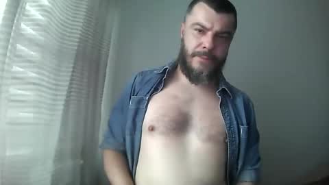 ravart43 online show from May 2026 07:14:02 AM