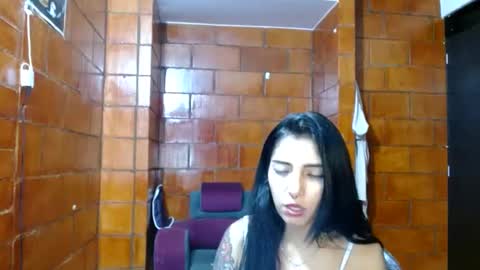 Snapshot of raven__purple chatting on January 2025 05:09:01 AM raven__purple online show from January 2025 05:09:01 AM