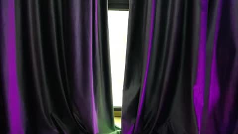 Snapshot of raven_foxxy chatting on January 2026 06:39:02 AM Raven Foxxy online show from January 2026 06:39:02 AM