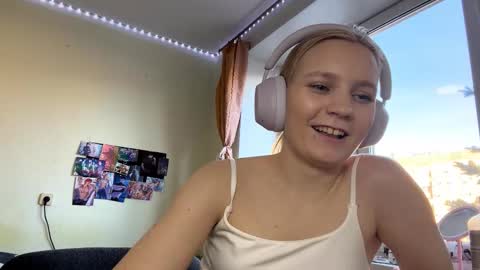 Andriana online show from March 2026 02:01:02 PM