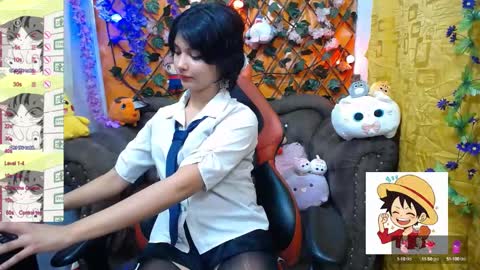 RavenN  online show from February 2025 11:32:02 AM