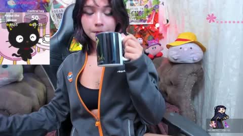 RavenN  online show from April 2026 11:29:02 AM