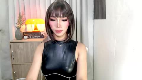 Snapshot of ravennax chatting on November 2025 04:22:02 PM ravennaxx online show from November 2025 04:22:02 PM