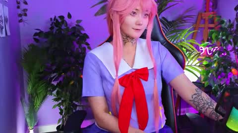 Raven online show from November 2025 04:09:02 PM