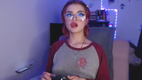 Snapshot of raventh_ chatting on February 2025 05:48:01 AM raventh_ online show from February 2025 05:48:01 AM