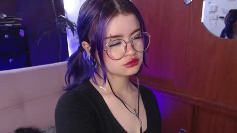 Snapshot of raventh_ chatting on September 2025 02:17:01 PM raventh_ online show from September 2025 02:17:01 PM