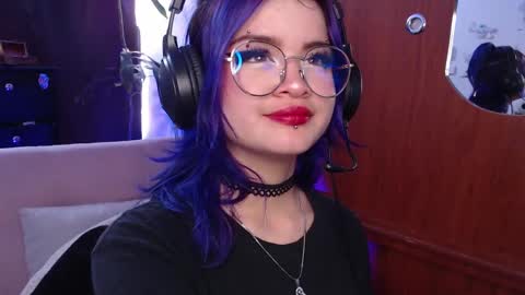 Snapshot of raventh_ chatting on October 2025 02:48:01 PM raventh_ online show from October 2025 02:48:01 PM