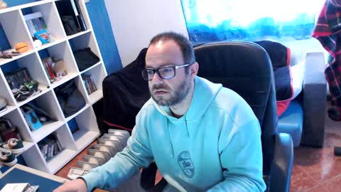 ravingr3d3 online show from February 2025 09:04:02 AM