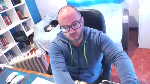 ravingr3d3 online show from February 2026 10:54:01 AM