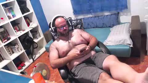 ravingr3d3 online show from July 2026 11:08:02 PM