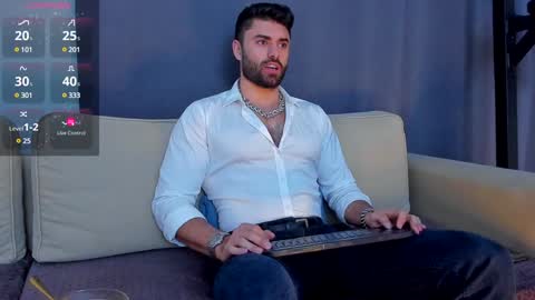 Snapshot of rawadam chatting on January 2025 06:33:01 AM Adam online show from January 2025 06:33:01 AM