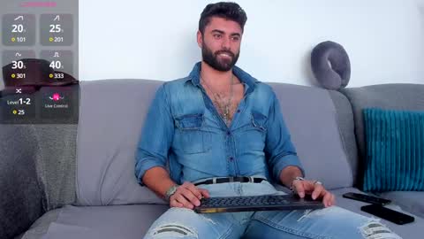 Snapshot of rawadam chatting on January 2025 09:19:01 AM Adam online show from January 2025 09:19:01 AM