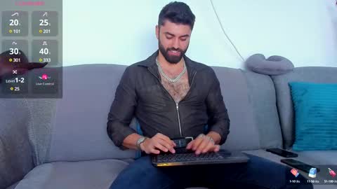 Snapshot of rawadam chatting on February 2025 06:45:01 AM Adam online show from February 2025 06:45:01 AM