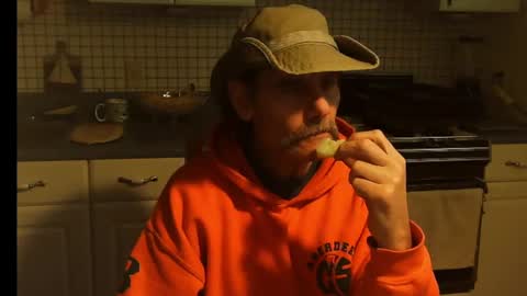 Ray online show from October 2025 09:27:01 PM