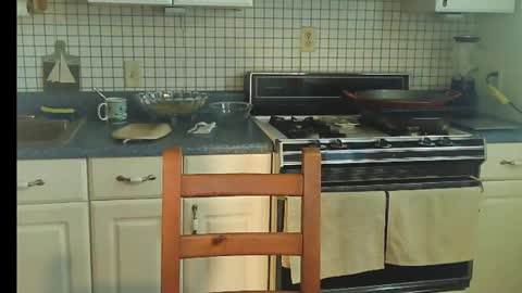 Ray online show from November 2025 07:37:01 PM