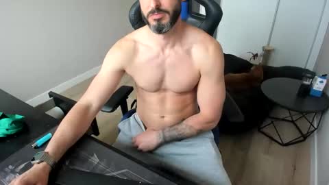 raysexparty online show from April 2026 05:39:02 PM