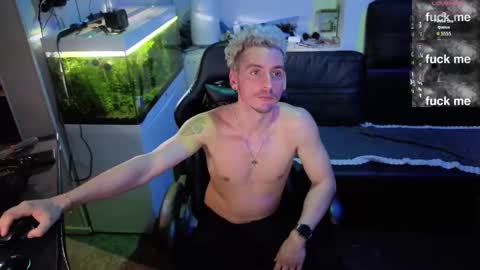 Rayzel online show from February 2026 06:45:01 PM