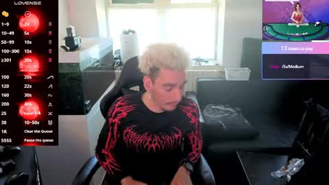 Rayzel online show from June 2026 03:38:02 PM