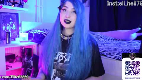 Snapshot of razor_claw chatting on October 2025 05:24:01 PM My kittensIm on vacation until July 25th. You can join the fan club  free content  online show from October 2025 05:24:01 PM