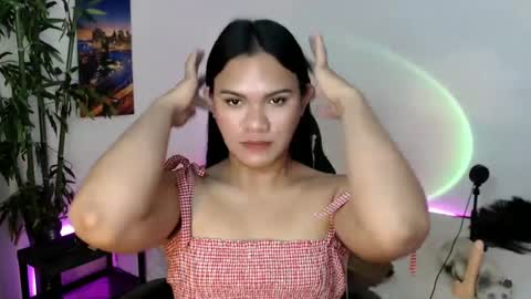 Snapshot of ready2care4youbabe chatting on February 2025 01:38:01 AM Beth online show from February 2025 01:38:01 AM