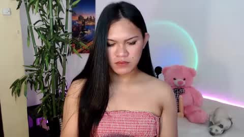 Snapshot of ready2care4youbabe chatting on March 2025 04:35:02 AM Beth online show from March 2025 04:35:02 AM