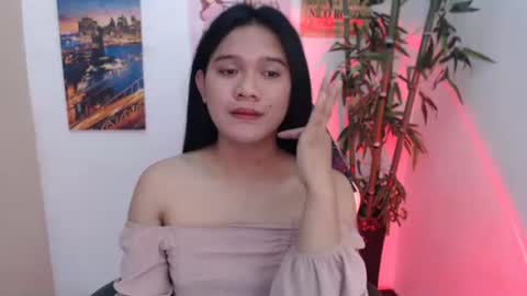 Snapshot of ready2care4youbabe chatting on November 2025 07:41:02 PM Beth online show from November 2025 07:41:02 PM