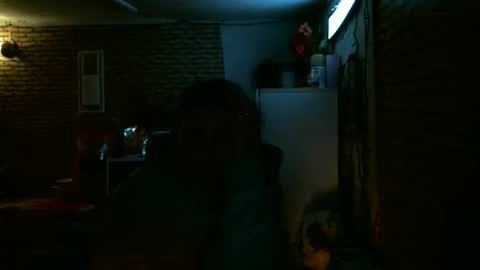 real_coupl3 online show from January 2026 08:23:01 PM